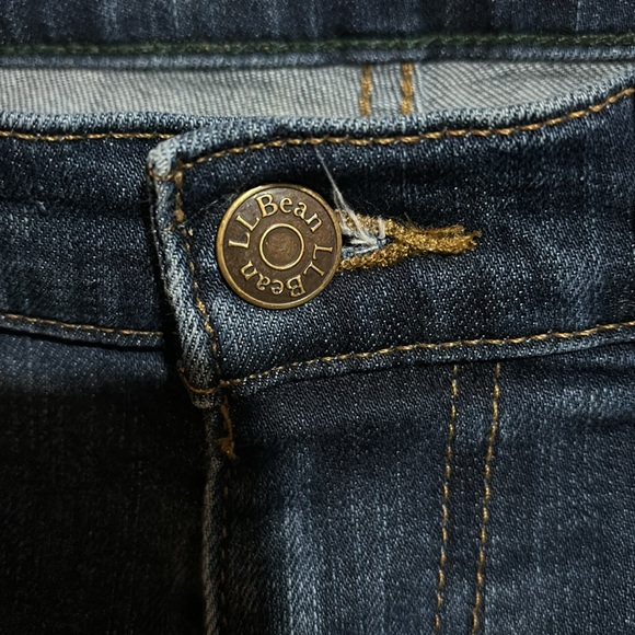 L.L. Bean men’s jeans - Picture 2 of 5
